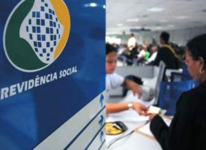 Governo Bolsonaro prepara pente-fino em todos os benefícios pagos pelo INSS