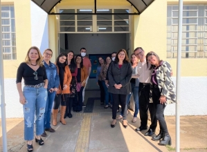 Centro de Educação Especial recebe visita de representantes da região