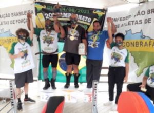 Atleta Jair Neves vence campeonato de supino no Rio de Janeiro