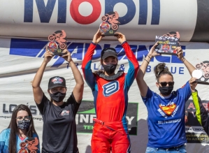 Competidora de Avaré é destaque em campeonato de motocross
