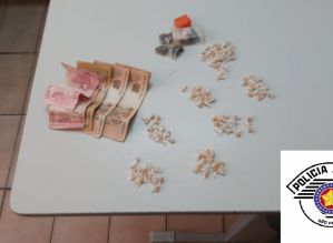 Suspeito que tinha mais de 100 pedras de crack é preso pela PM