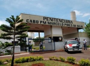 Visita é flagrada tentando adentrar com drogas na Penitenciária de Itaí