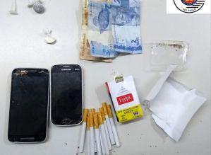 Casal é preso ao traficar no Largo Santa Cruz em Avaré