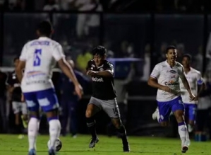 Parlamentares enviam emendas a clubes de futebol, e verba paga de trave a técnico