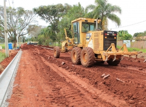 Prefeitura de Avaré inicia trabalhos para pavimentação da Avenida Guarujá