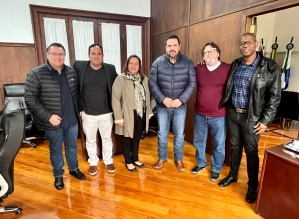Roberto Araujo e Jô Silvestre se reúnem com o Conselho de Pastores