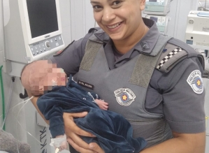 Polícia Militar salva bebê engasgado em Avaré