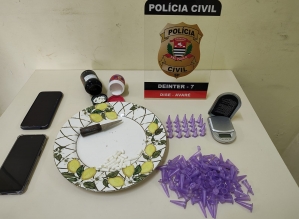 Polícia Civil prende 3 suspeitos por tráfico de drogas em Avaré