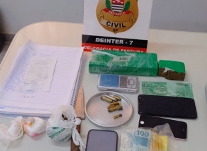  POLÍCIA CIVIL DESARTICULA ESQUEMA DE TRÁFICO E APREENDE DROGAS, DINHEIRO E MUNIÇÃO