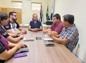 Indústria e Comércio e ETEC discutem parceria para realização cursos profissionalizantes