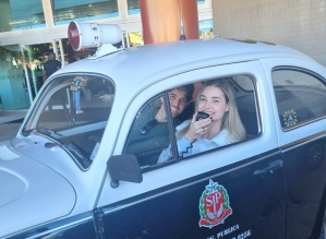 Tradição e história: Fusca da Polícia Civil de Avaré é destaque de evento institucional em Bauru