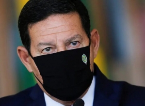 Mourão confronta Bolsonaro e diz que 