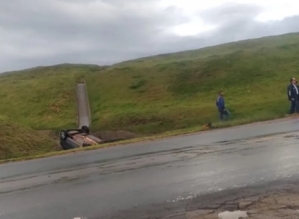 Motorista cai em canaleta  às margens de rodovia e é detido por embriaguez  em Avaré