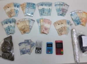 Jovem é preso suspeito de integrar organização ligada ao tráfico de drogas em Sarutaiá