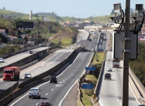 Novos radares de SP vão detectar dívidas de IPVA e Licenciamento