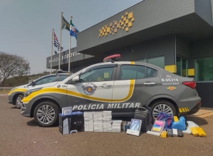 Polícia Rodoviária apreende celulares, relógios e perfumes sem nota fiscal em Avaré