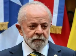 Apesar de resistências, redução de ministérios começa a ser discutida para nova fase do governo