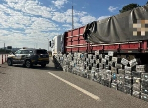 Motorista é preso com 1,3 tonelada de maconha na Rodovia Raposo Tavares no interior de SP