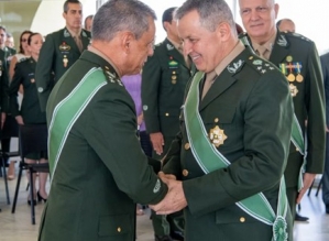 A mensagem dos generais aos radicais e em defesa da legalidade: 
