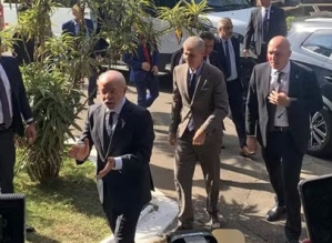 'Ele pode se defender como eu não pude, e eu não fiquei chorando', diz Lula sobre julgamento de Bolsonaro