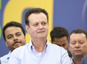 Kassab critica Eduardo Bolsonaro por sua defesa ao tarifaço dos EUA: “totalmente inadequada”