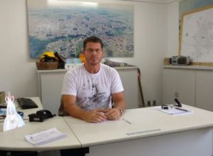 Modelo de parceria entre “CR” e prefeitura começou com projeto de Ricardo Aurani
