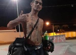 Família de morto após ataque de quadrilha a bancos diz que ele não participou do crime