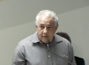 “A festa já está planejada, mas para o servidor não existe planejamento”