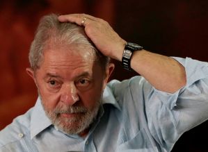 PT vê prisão iminente de Lula e faz reunião de emergência em SP