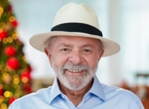 Lula inicia segunda metade do mandato no modo reeleição e tenta repactuar aliança com centro-direita