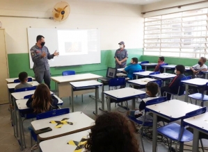 Prevenção a queimadas é tema de projeto em escolas municipais