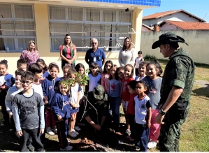 Celebração do Dia do Meio Ambiente mobiliza 600 alunos em Avaré