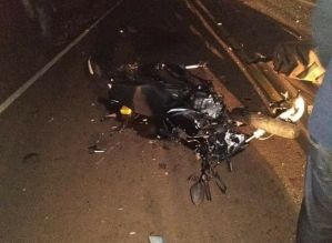 Motociclista morre após bater em trator em rodovia