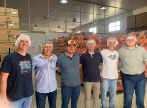 Secretário da Indústria e Comércio visita empresa Kigosto Salgadinhos