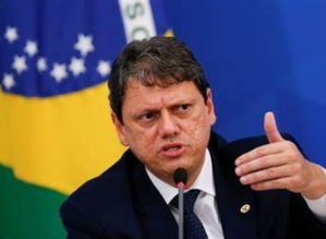 Tarcísio admite crise na  PM