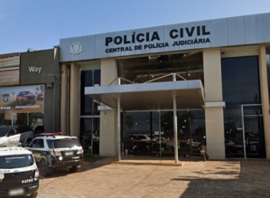 Homem é encontrado morto e com rosto desfigurado em praça no interior de SP; casal confessou crime