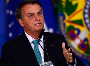 Bolsonaro confirma Copa América sem público no Distrito Federal e em outros três Estados