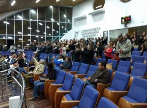 Professores protestam na Câmara sobre reajuste de salários