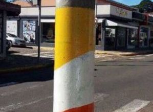 Prefeito homologa pregão e poderá gastar até 478 mil reais com pinturas de postes e sarjetas