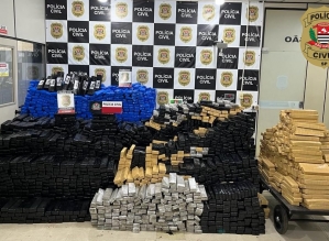 Polícia Civil apreende 3 toneladas de drogas em Itatinga