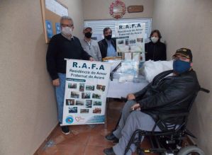 Rotary Club de Avaré doou materiais de combate ao COVID-19 para o Asilo RAFA