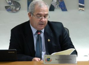 Vereador questiona supostas irregularidades em coleta de lixo em Avaré