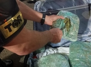 Operação da Polícia Rodoviária prende boliviano com skunk no interior de SP