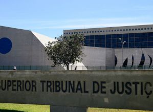 STJ confirma decisão que liberta presos que não pagaram fiança