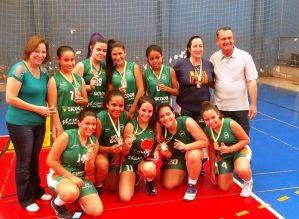 Time de basquete de Avaré ganha ouro em Campeonato da Unimed