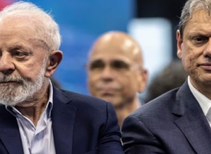 Tarcísio muda discurso interno, admite disputar o Planalto e se prepara para dois cenários em 2026