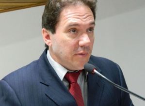 Toninho da Lorsa convida presidente da ABQM para visitar Câmara