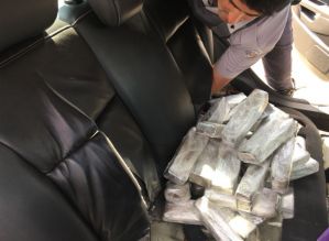 Polícia Rodoviária flagra traficante com 72 tabletes de drogas