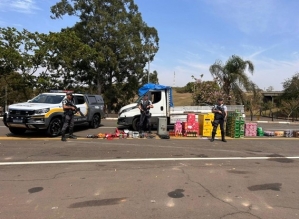 Homem é preso após perseguição de 30 km com carro clonado na Castello Branco