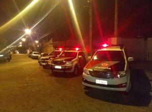 PM flagra casal de irmãos que traficavam pelo Bairro Vila Martins, Avaré